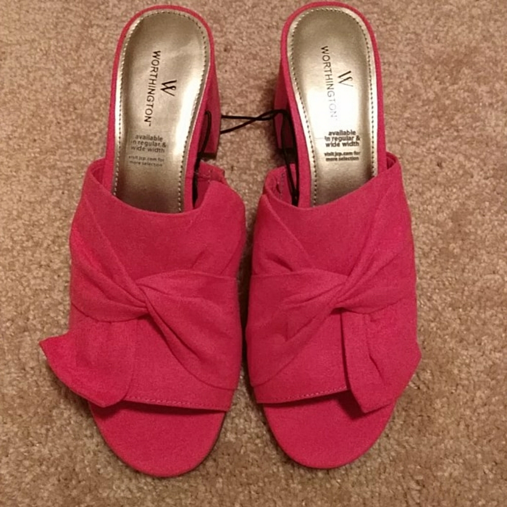 Shoe